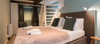 1001 Nights Boutique Lofts 5