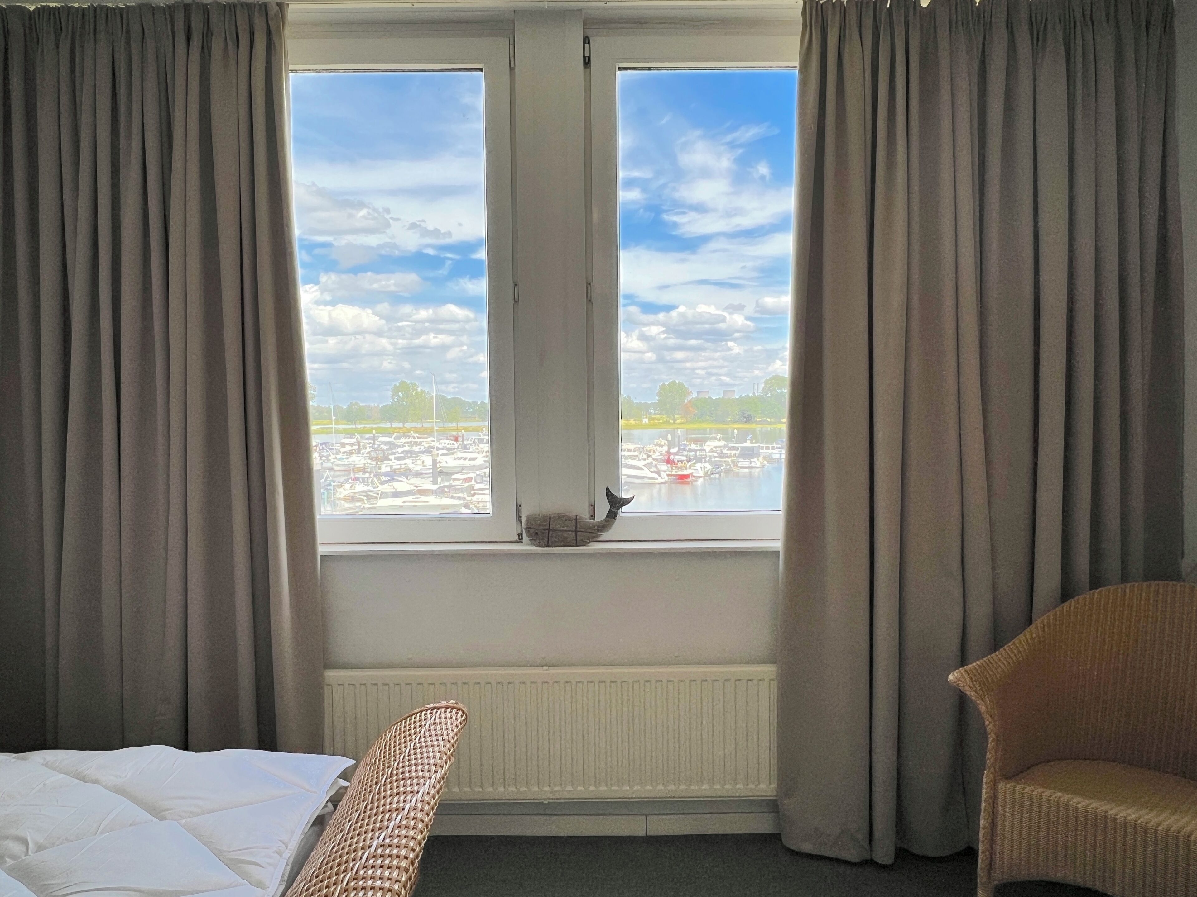 2 多间卧室、熨斗/熨衣板、上网接入