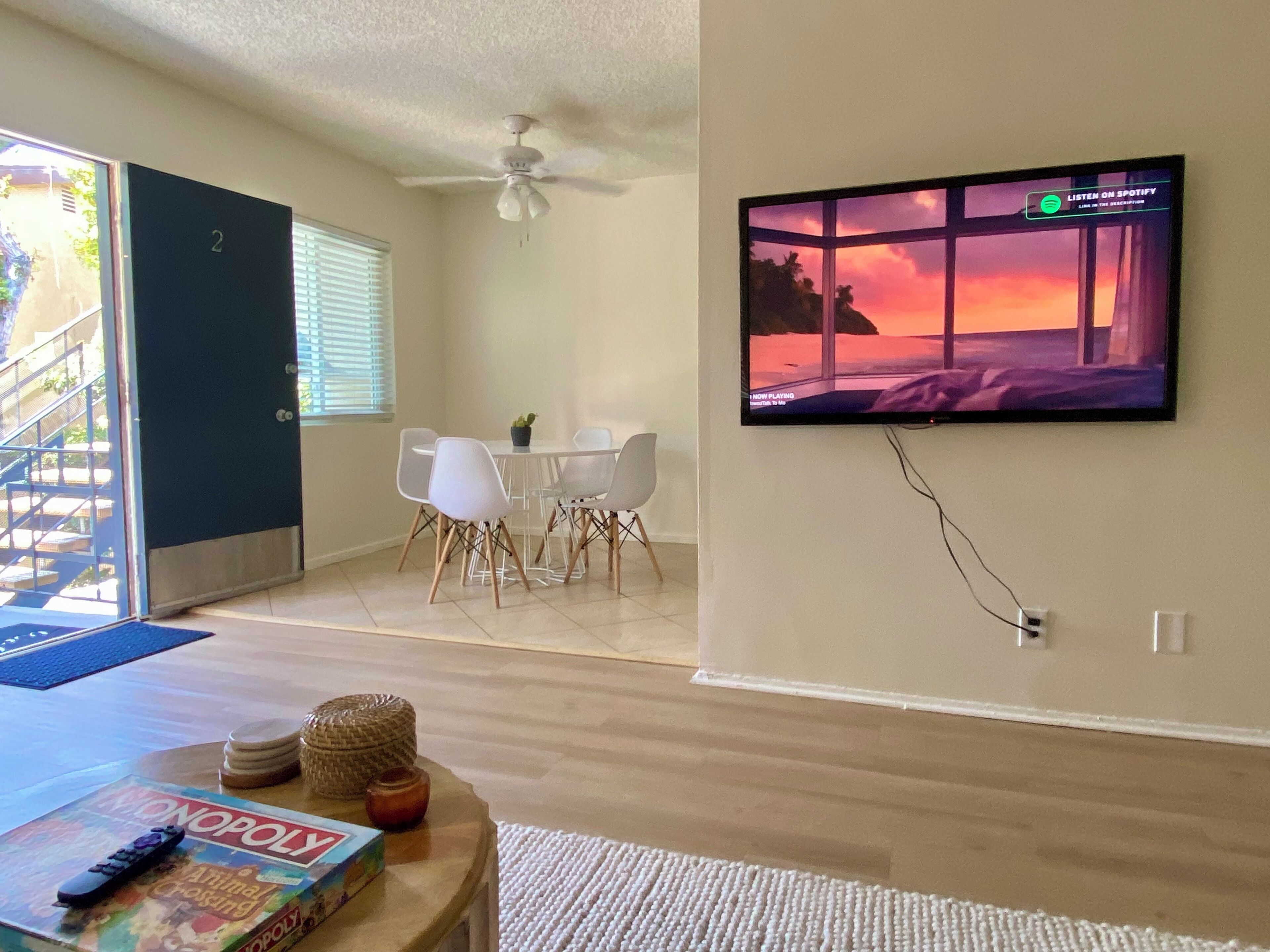 Stylish Beach Getaway 