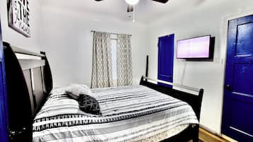 3 bedrooms, WiFi, bed sheets