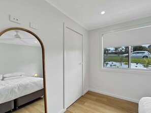 2 soverom, strykejern/-brett, wi-fi og sengetøy