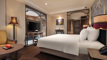 Premium Double Room, Mountain View | Soundproofing, free WiFi