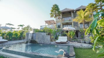 Alberca al aire libre