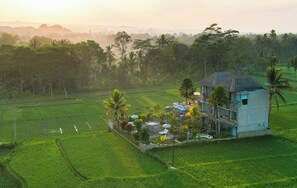 Exterior - The Nenggala Suite (Taro)