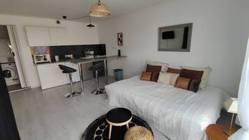 1 chambre, accès Internet, draps fournis