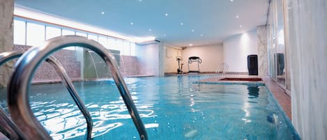 Piscine couverte