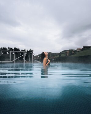 Indoor pool, 2 outdoor pools - Terentnerhof active & lifestyle hotel (Terento)