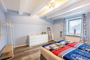 3 bedrooms, free WiFi, bed sheets