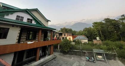 Summer valley cottage (1BHK)
Mountain view, bonfire