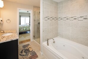 Shower, towels