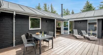 "Baggi" - 900m from the sea by Interhome