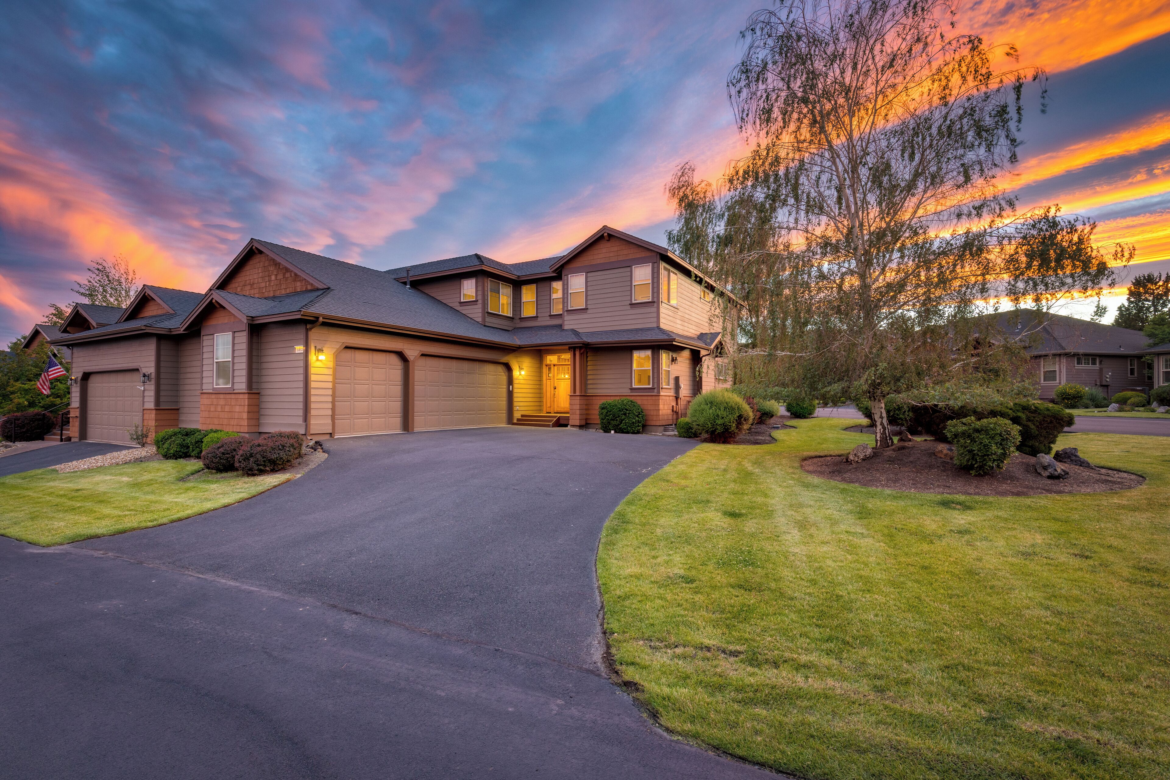 Forest Ridge Loop by AvantStay | Hot Tub + Private Community Amenities