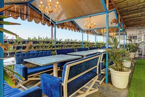Restaurant - Hotel Beaumont Inn   (New Delhi)