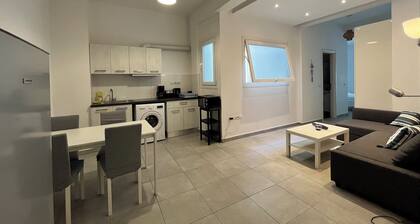 Chic Studio in the Heart of the City