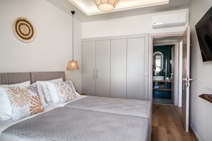 1 slaapkamer, een strijkplank/strijkijzer, reisbedje, gratis wifi