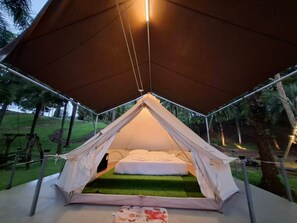 Basic Tent, River View | 1 bedroom, free WiFi, bed sheets