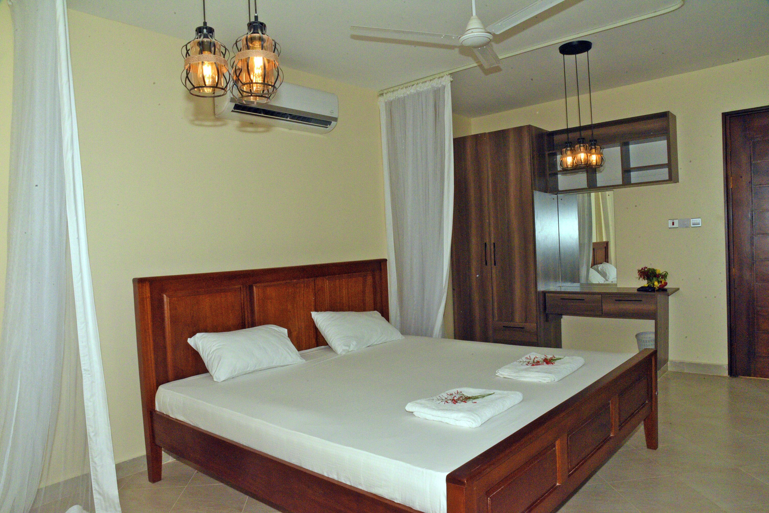 2 bedrooms, WiFi, bed sheets