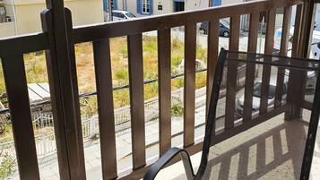 Standard Studio | Terrace/patio