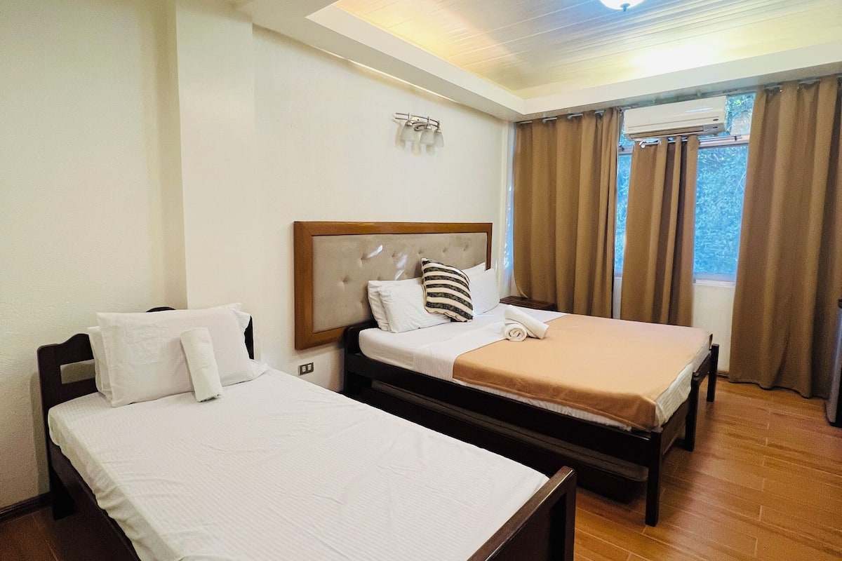 Kamar Double atau Twin Standar, pemandangan halaman | 1 kamar tidur, kedap suara, dan seprai linen