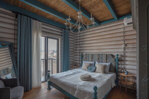 Egyptian cotton sheets, premium bedding, down duvets, pillow-top beds - RIS Signature Villa Zovuni (Yerevan)