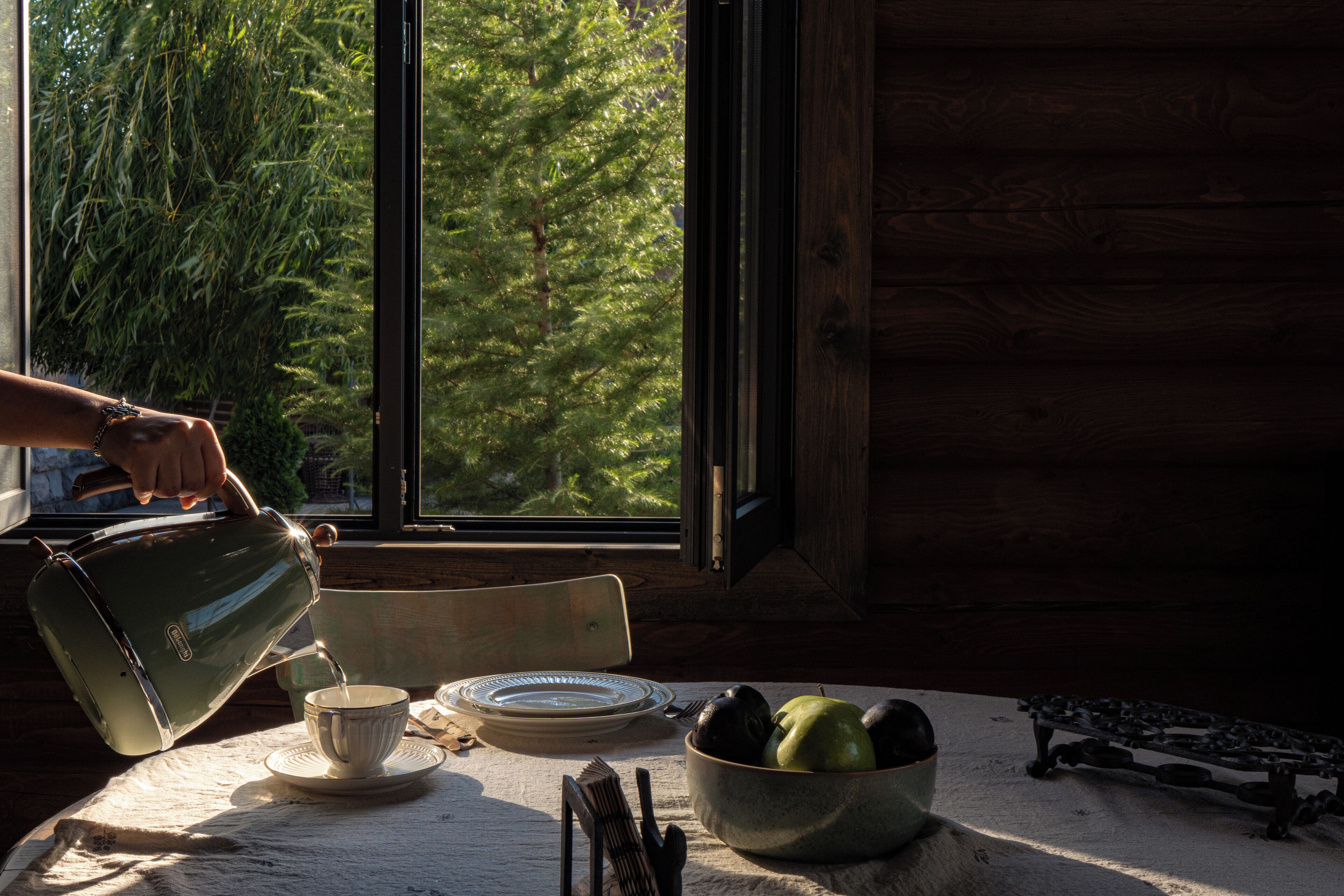 유아용 의자, 냉동고, 식탁