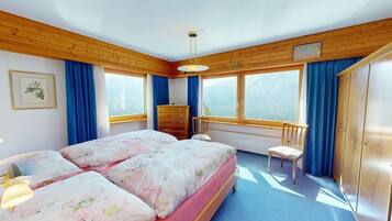 3 chambres, bureau, fer et planche à repasser, Wi-Fi gratuit