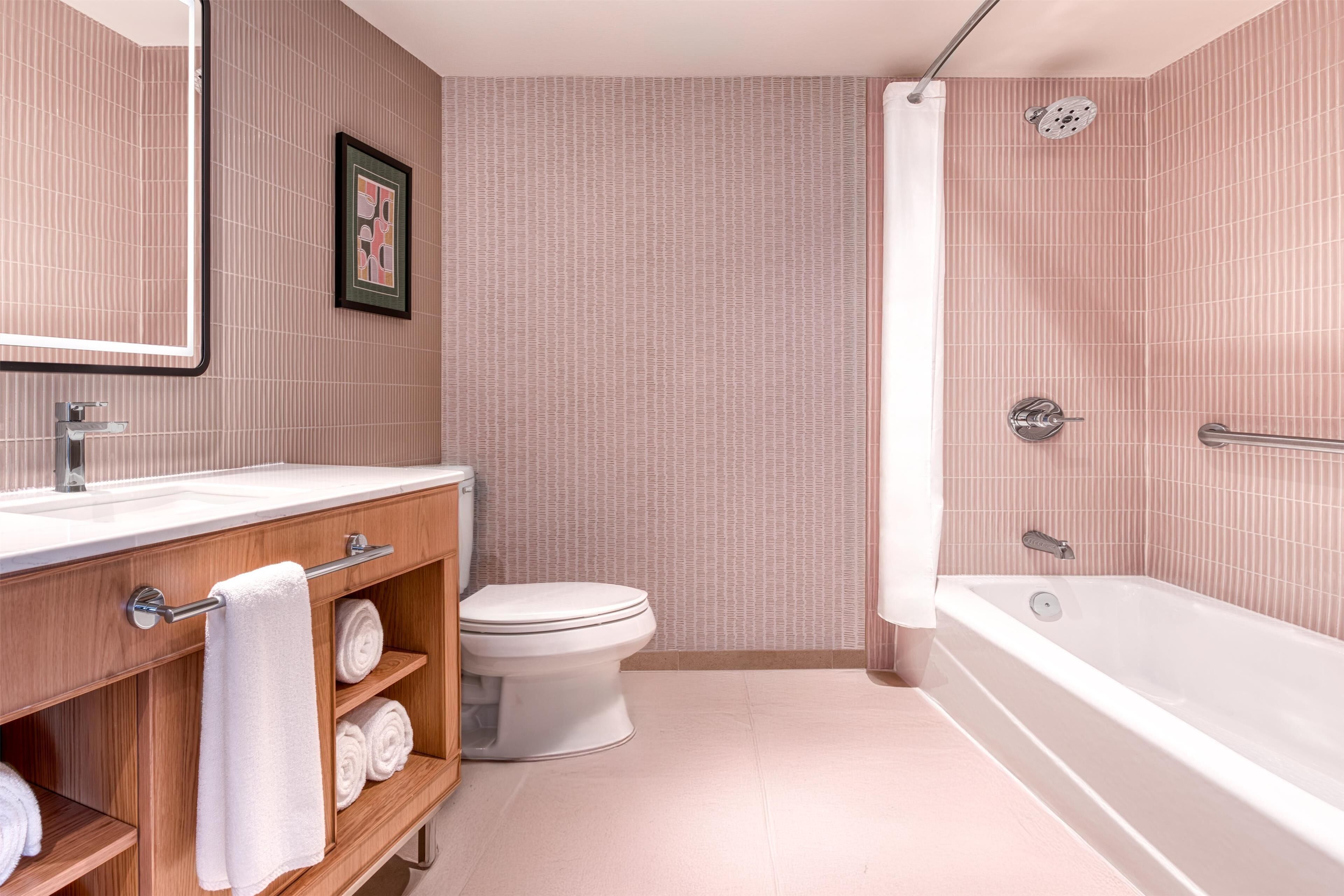 Photo - TOOR Hotel Toronto, part of JdV by Hyatt