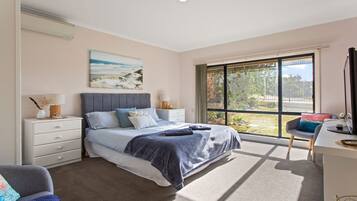 4 多间卧室、熨斗/熨衣板、WiFi、床单