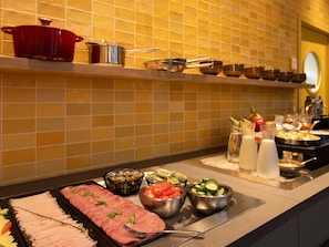 Desayuno buffet todos los días (con cargo)