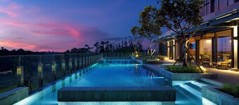Swissôtel Nusantara