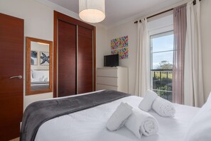 1 makuuhuone, silitysrauta/-lauta, ilmainen Wi-Fi, vuodevaatteet