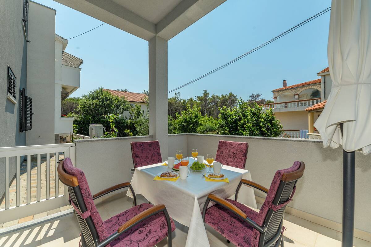 Standard Apartment | Courtyard view