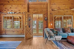 Unclassified image, 3 of 57, button