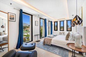 4 bedrooms, free WiFi, bed sheets