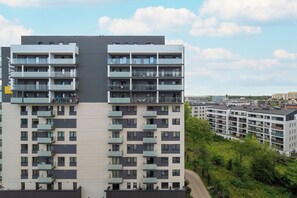 开间, 阳台 | 阳台