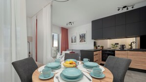 Studio, Balcony | Living room - Studio Near Łódź Kaliska by Renters (Lodz)