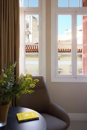 View from room - Vrachos Athens Suites (Athens)