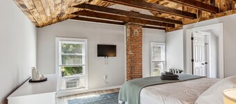 Family Escape w/Game Room - 9 Mins to Cedar Point!