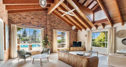 Entertainer's Dream - 4 Bedroom Home with Pool