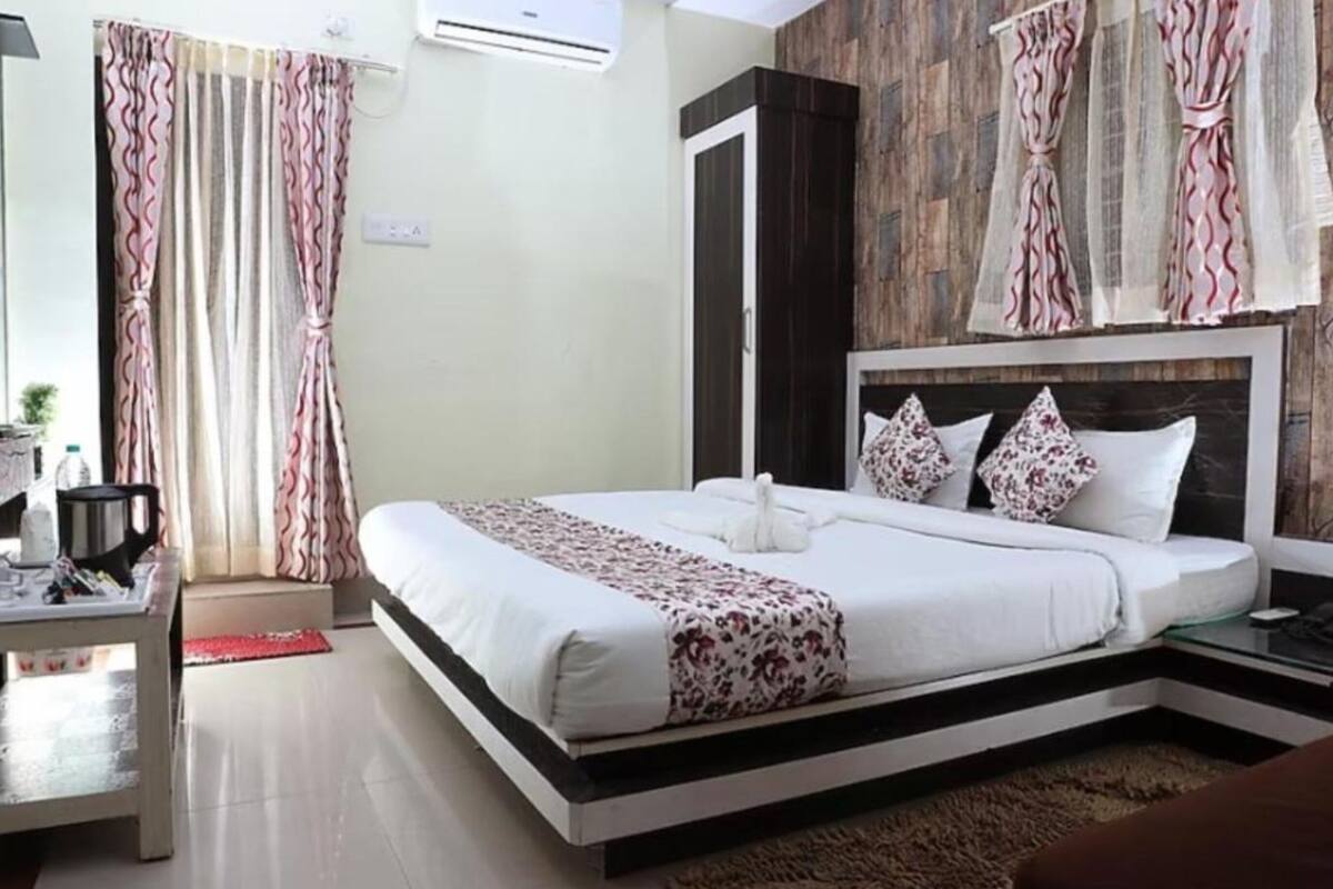 Superior Double Room | Free WiFi, bed sheets