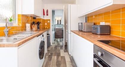 Luxury Modern 4 Bedroom House In Gainsborough