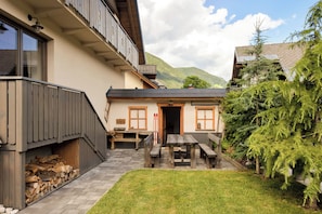 Outdoor dining - Chalet Vitranc (Jesenice)