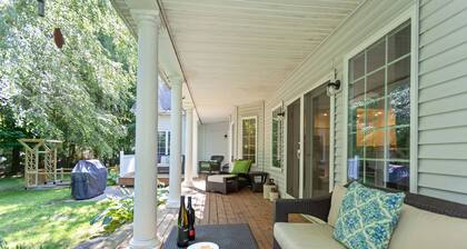 Country Home, Walk to Multiple Wineries