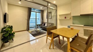 Unclassified image, 3 of 71, button - Vinhomes Central Park Luxury - Leminbo (Ho Chi Minh City)