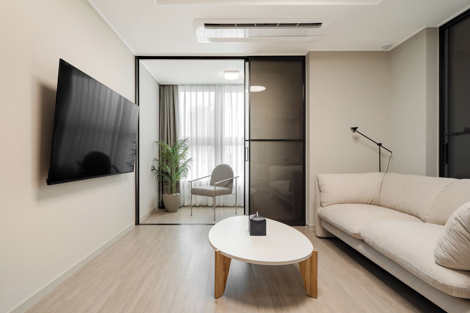 Family Three Room | Living area | 55-inch TV with cable channels, heated floors