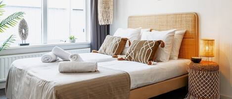 1 quarto, Wi-Fi de cortesia, roupa de cama