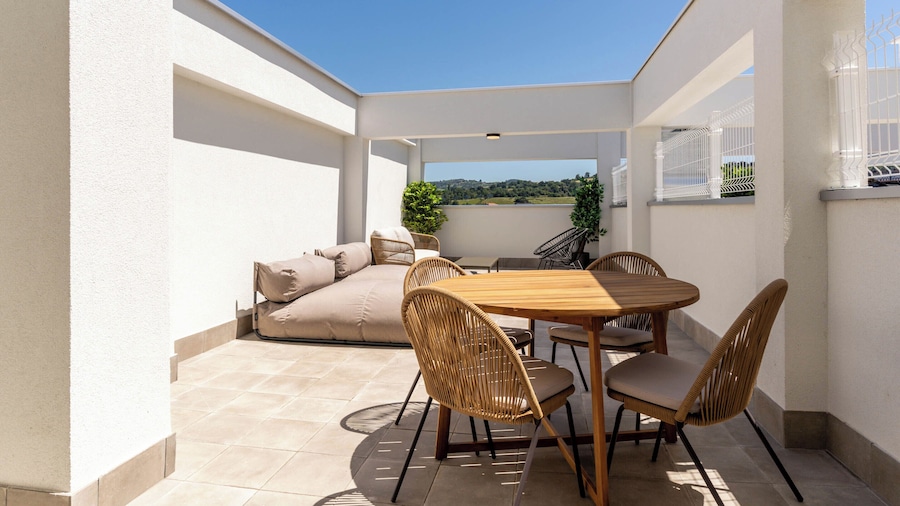 Limehome Oviedo Calle Postigo Bajo