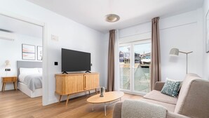 Apartemen Keluarga, 1 kamar tidur, balkon | Area keluarga