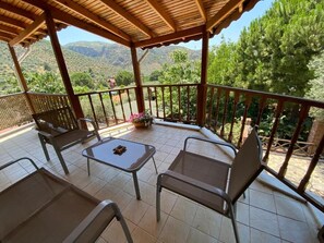 Comfort Double Room, Mountain View | Living area | TV - MARYY'İNN HOTEL (Selçuk)