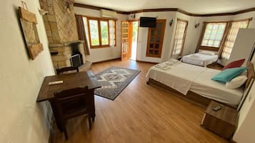 Kamar Triple Deluks, pemandangan gunung | Kedap suara dan Wi-Fi gratis